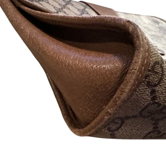 GUCCI GG Supreme Leather Trim Clutch with Dust Bag, Luxury Posh Party Host Pick - Picture 9 of 16